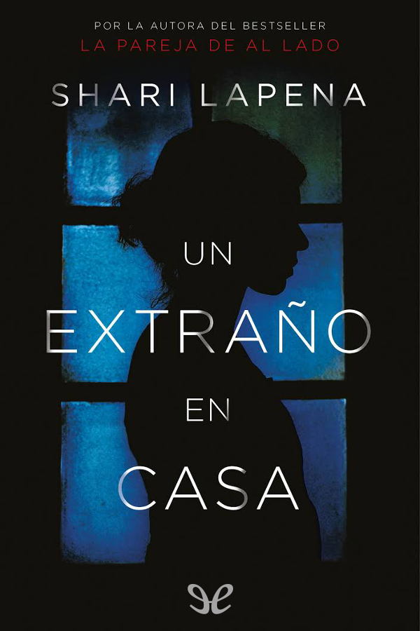 Un extraño en casa