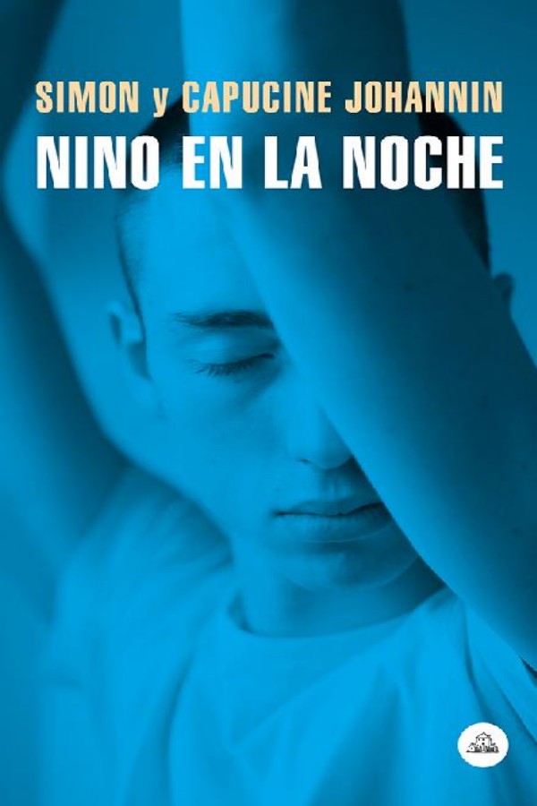 Nino en la noche
